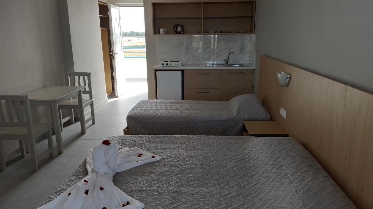 Aparthotel Oasis Tigaki Chambre photo