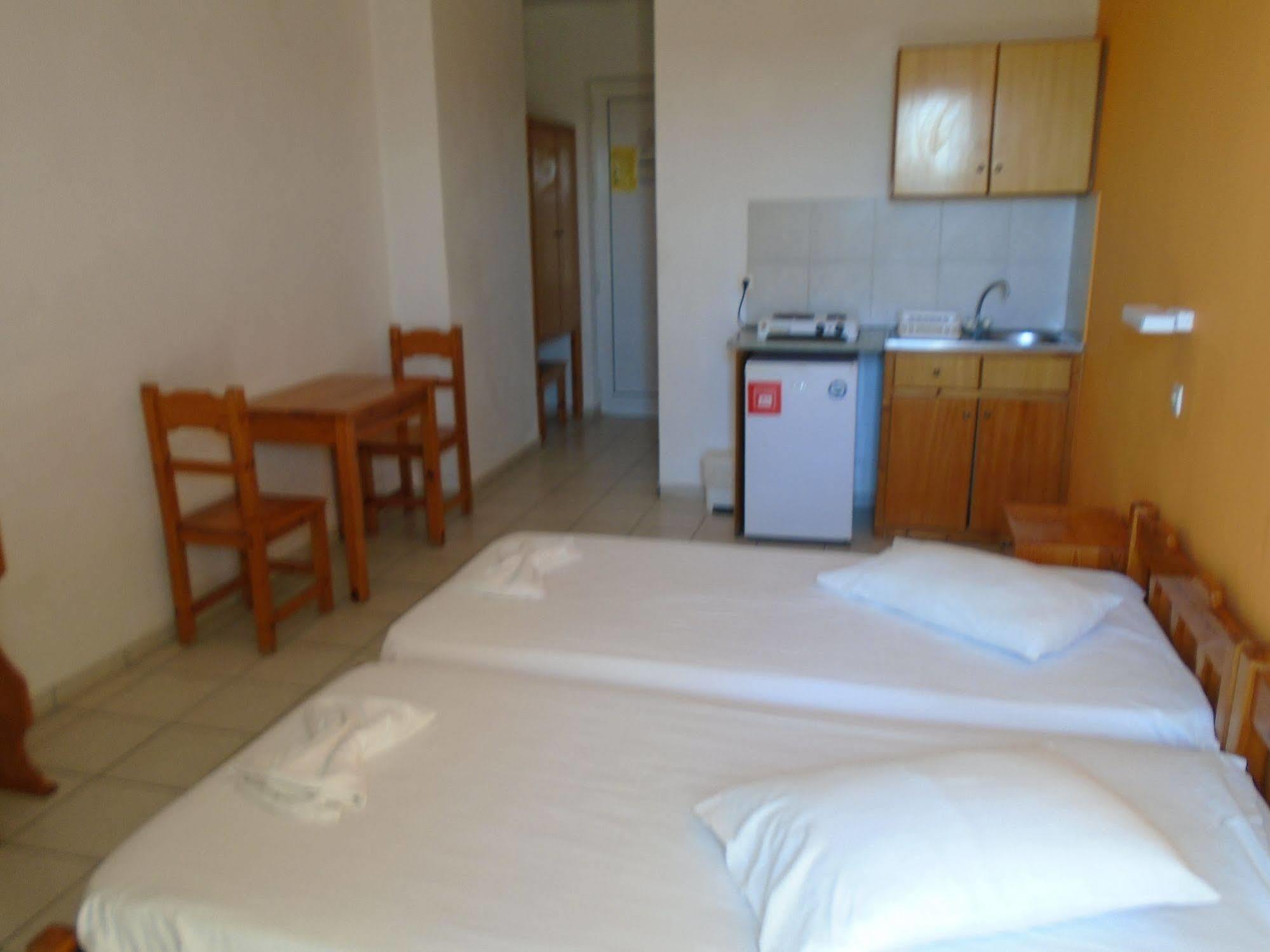Aparthotel Oasis Tigaki Extérieur photo