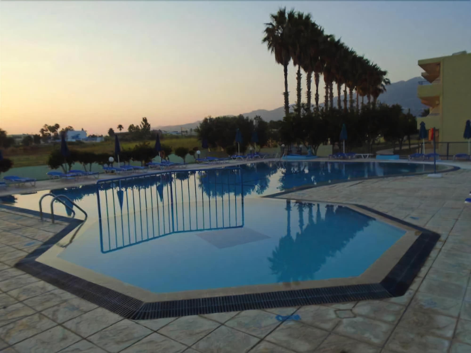 Aparthotel Oasis Tigaki Extérieur photo